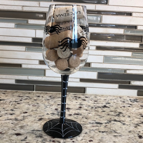 Beautiful Hand Painted Halloween Spider Wine Glass - Picture 1 of 6